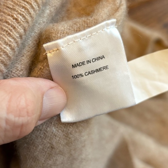 Quince 100% Mongolian Cashmere Crewneck Sweater Oatmeal Size Small excellent co - Picture 8 of 9